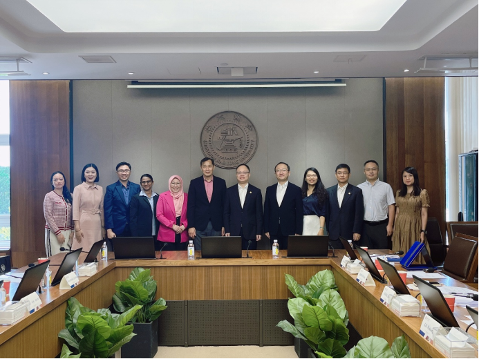 馬來西亞理科大學代表團一行到訪上海交通大學